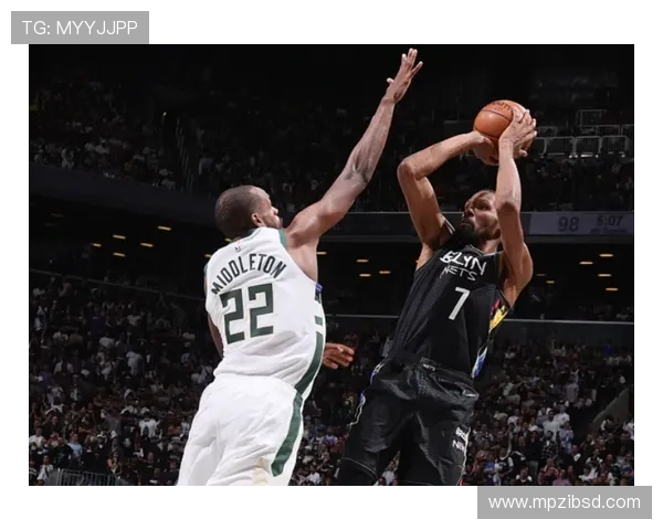 终场绝杀引爆全场球迷热议冠军归属悬念再起今夜巅峰对决燃爆联盟 - 副本 - 副本 (3) - 副本